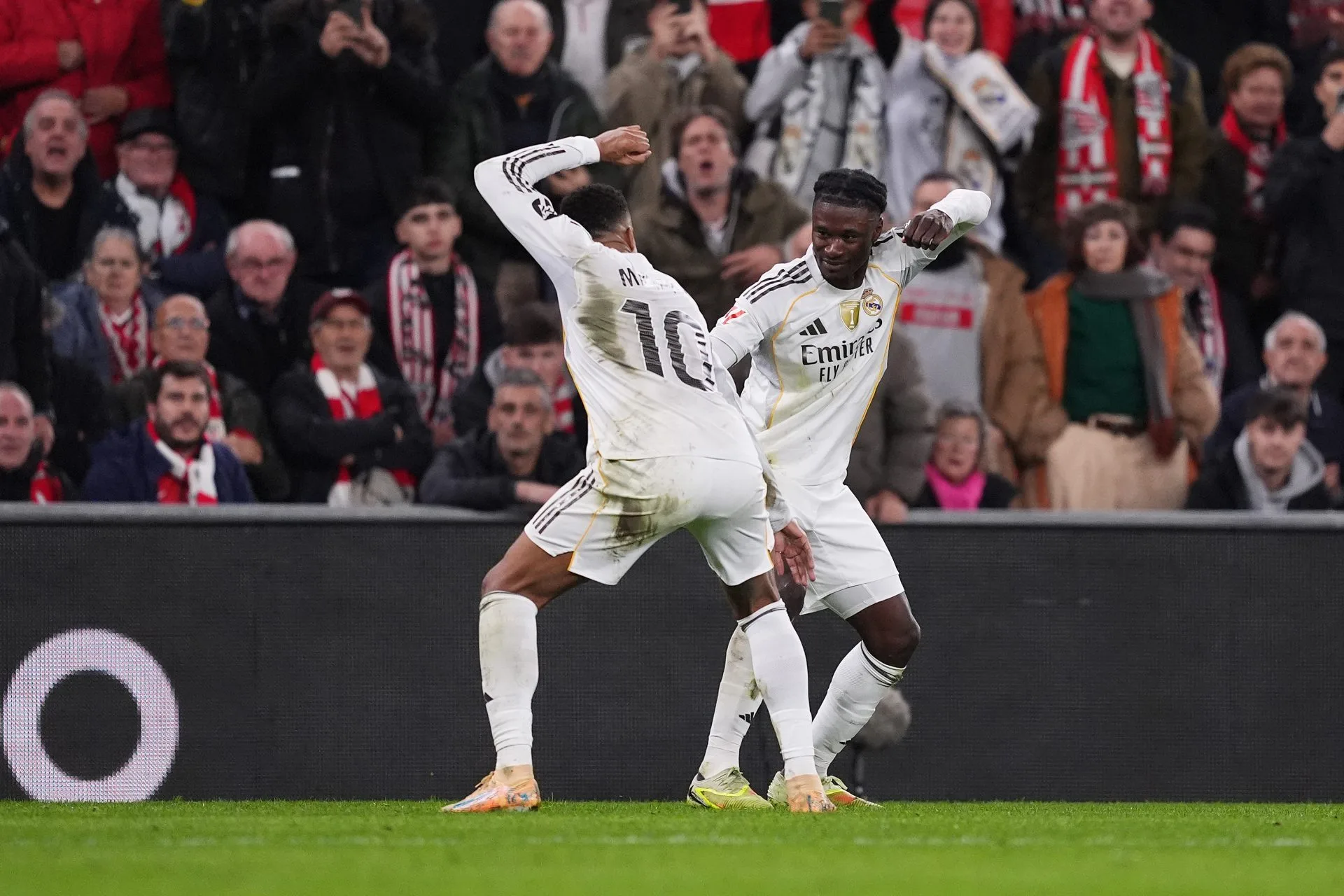 Επιστροφή Καμαβινγκά στη δράση ενάντια στη Σεβίλλη