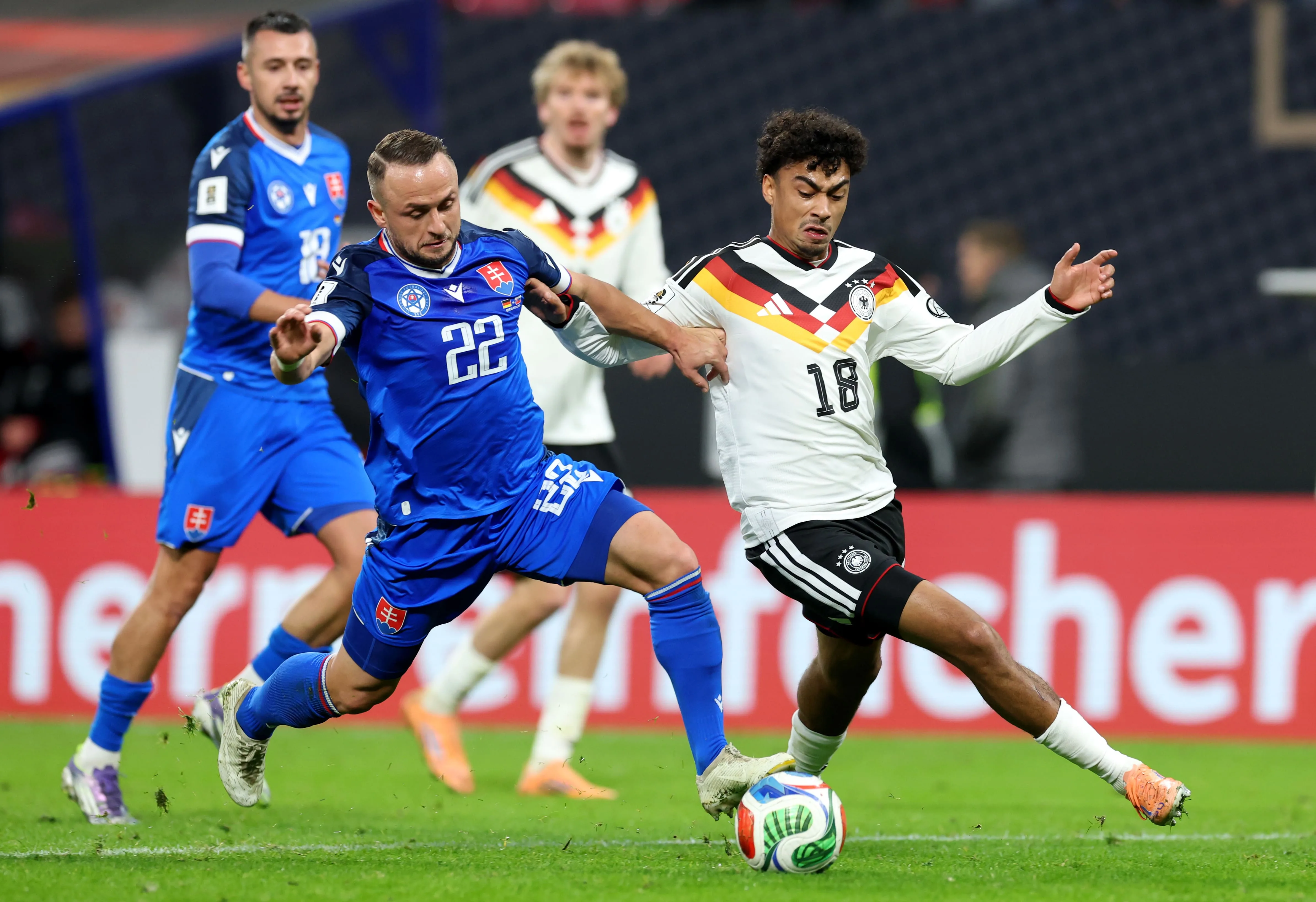 Ρεάλ Μαδρίτης: Ενδιαφέρον για αμυντικό της Μπουντεσλίγκα