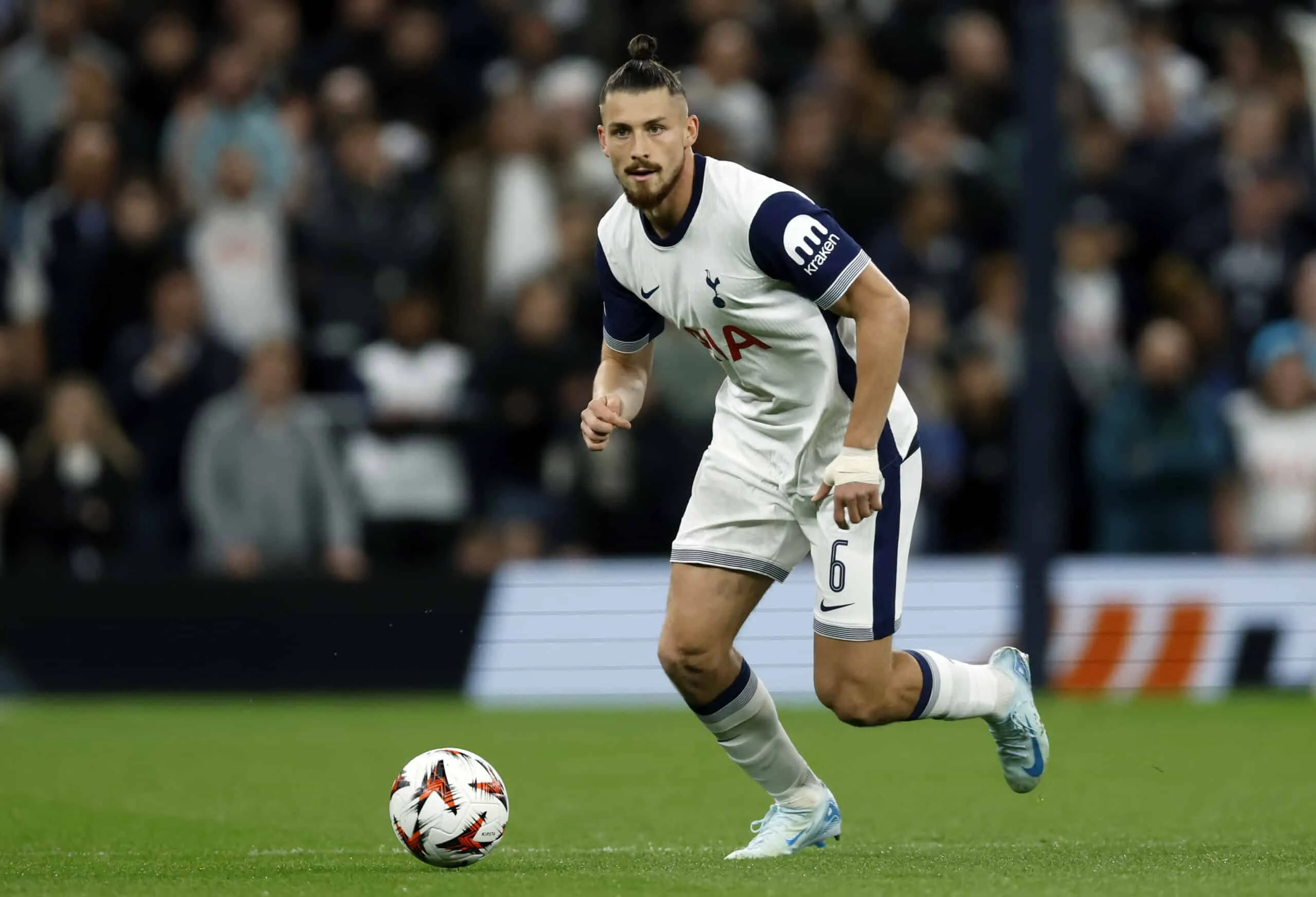 Η Ρόμα στοχεύει τον Ντραγκουσίν για ενίσχυση της άμυνας