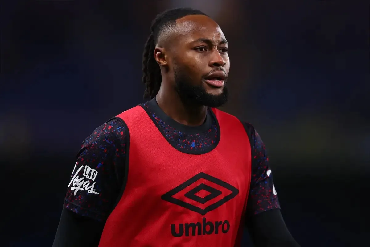 Ο Αντουάν Σεμένιο στο κατώφλι της Μάντσεστερ Σίτι