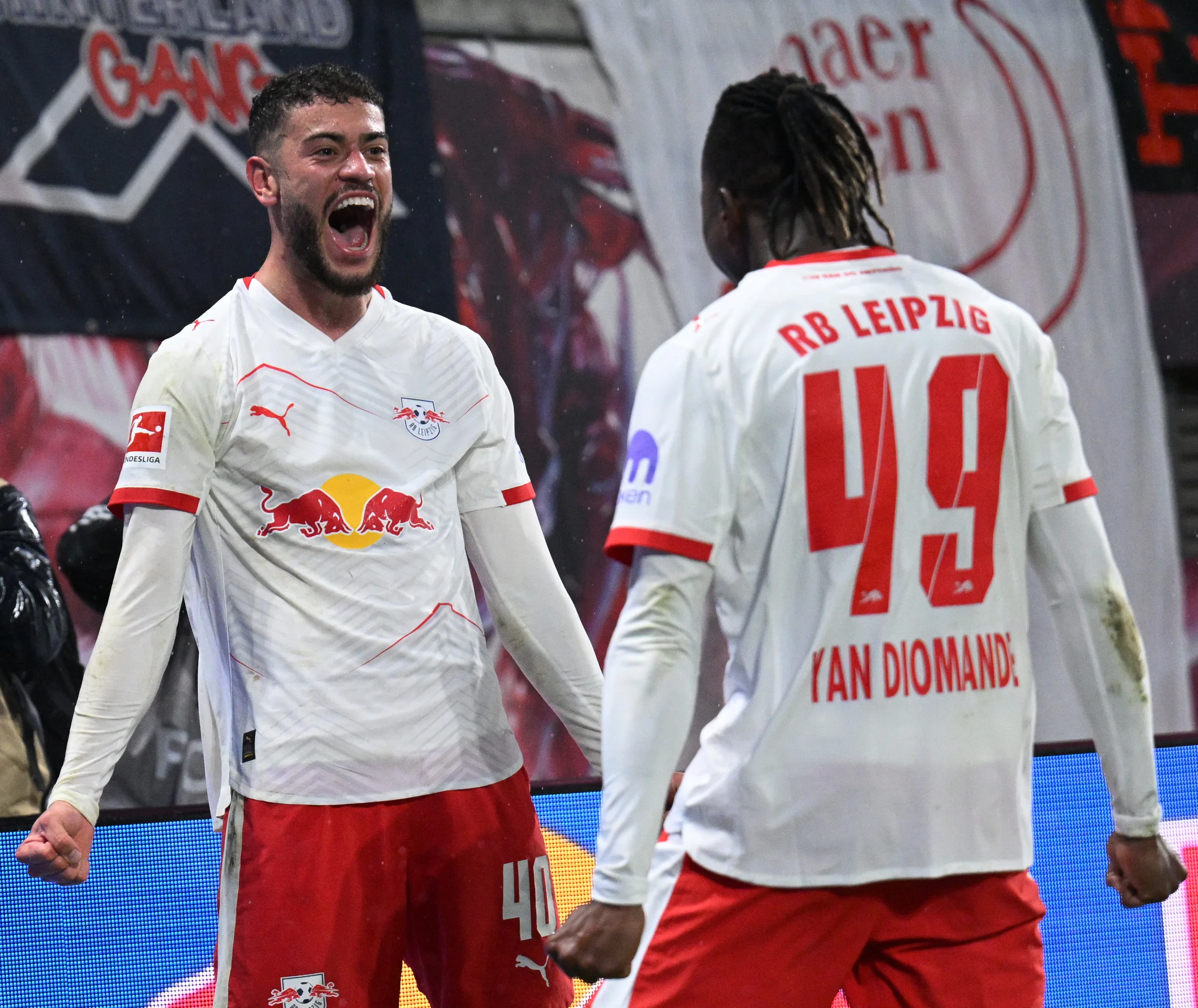 Ο Ρόμουλο για το όνειρο της Σελεσάο και τη ζωή στη Λειψία