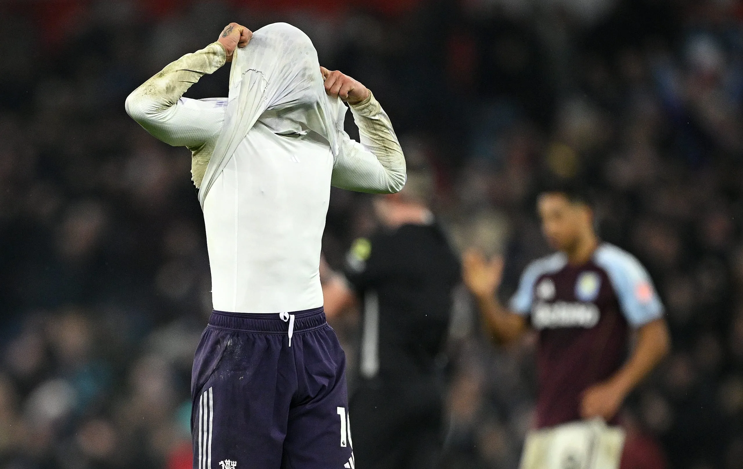 Ο Ρόι Κιν επικρίνει την αμυντική αδυναμία της Μάντσεστερ Γιουνάιτεντ