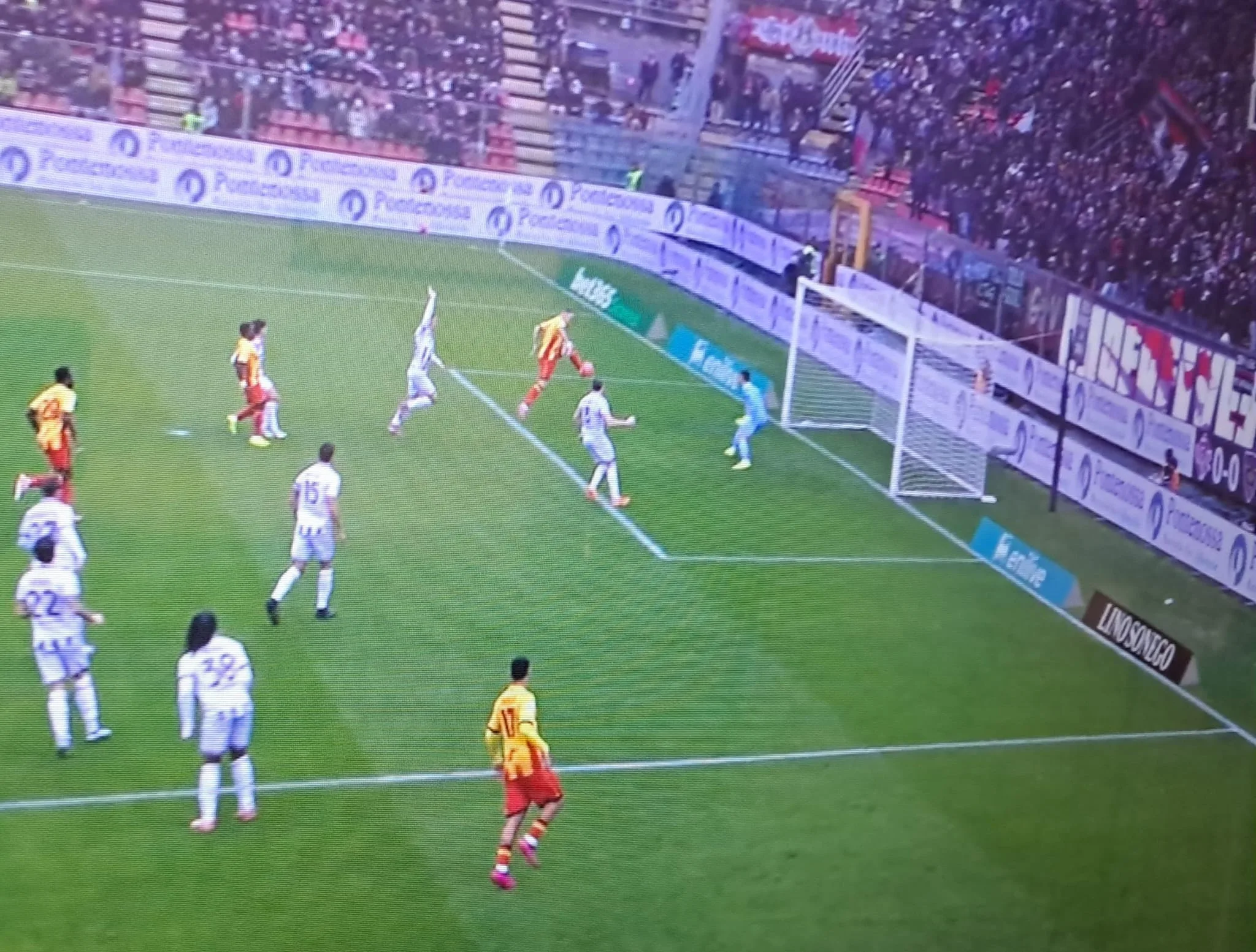 Δραματική αναμέτρηση με VAR και συναισθηματικό αντίο