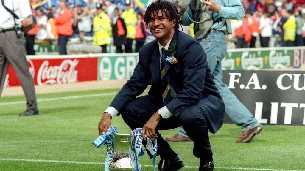 Η Ιστορική Πρόοδος του Liam Rosenior στην Chelsea