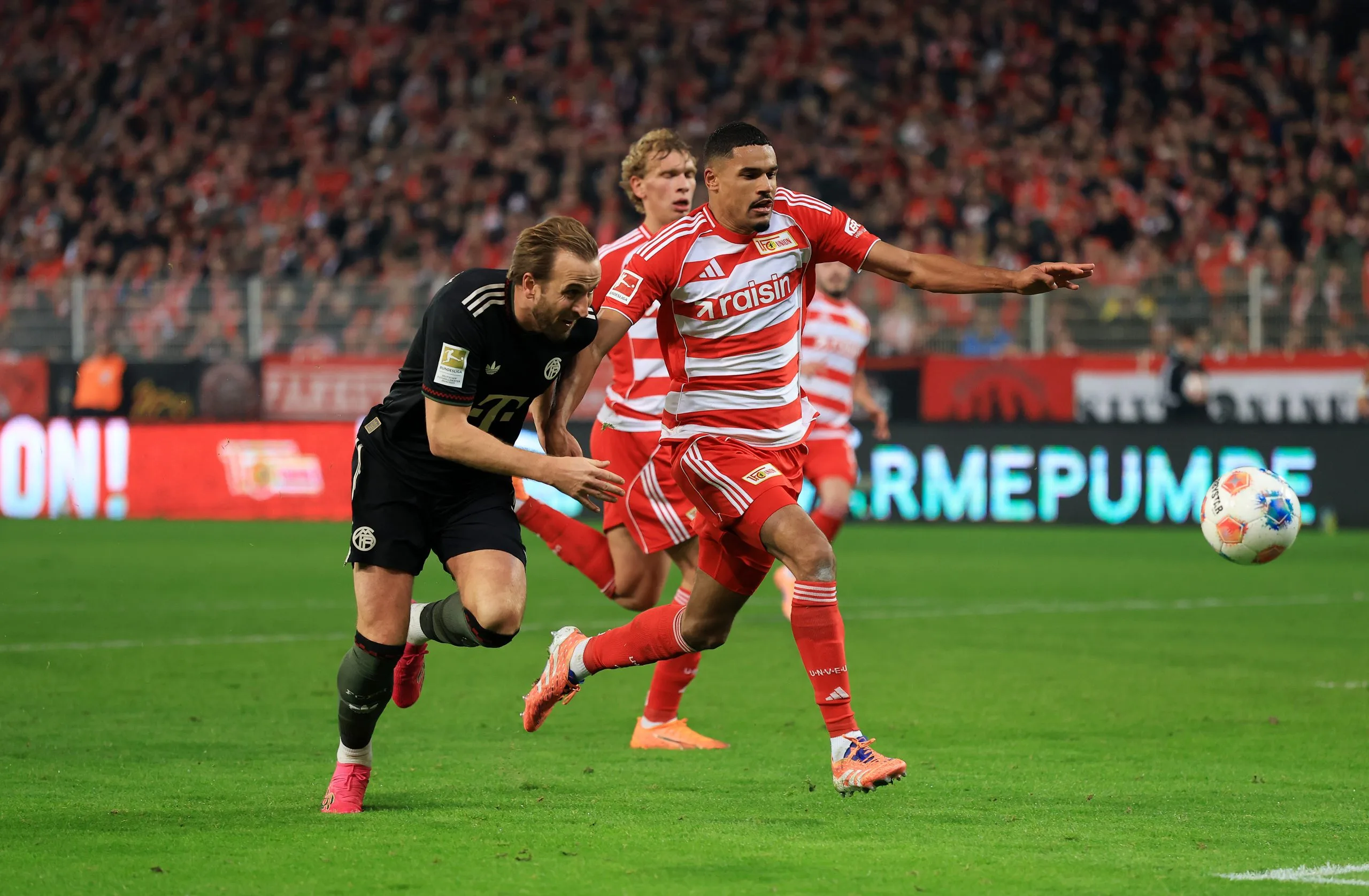 Μάχη Άστον Βίλα και Λιντς για τον Ντανίλο Ντόεχι