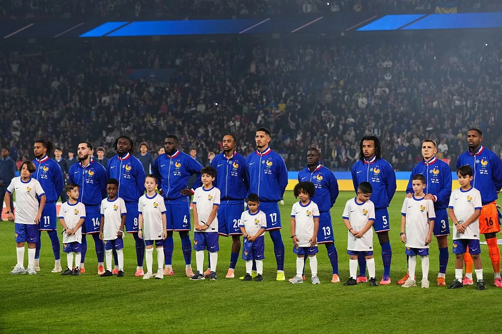 Η Γαλλική Ομάδα Εγκαθίσταται στη Βοστώνη για το Μουντιάλ 2026