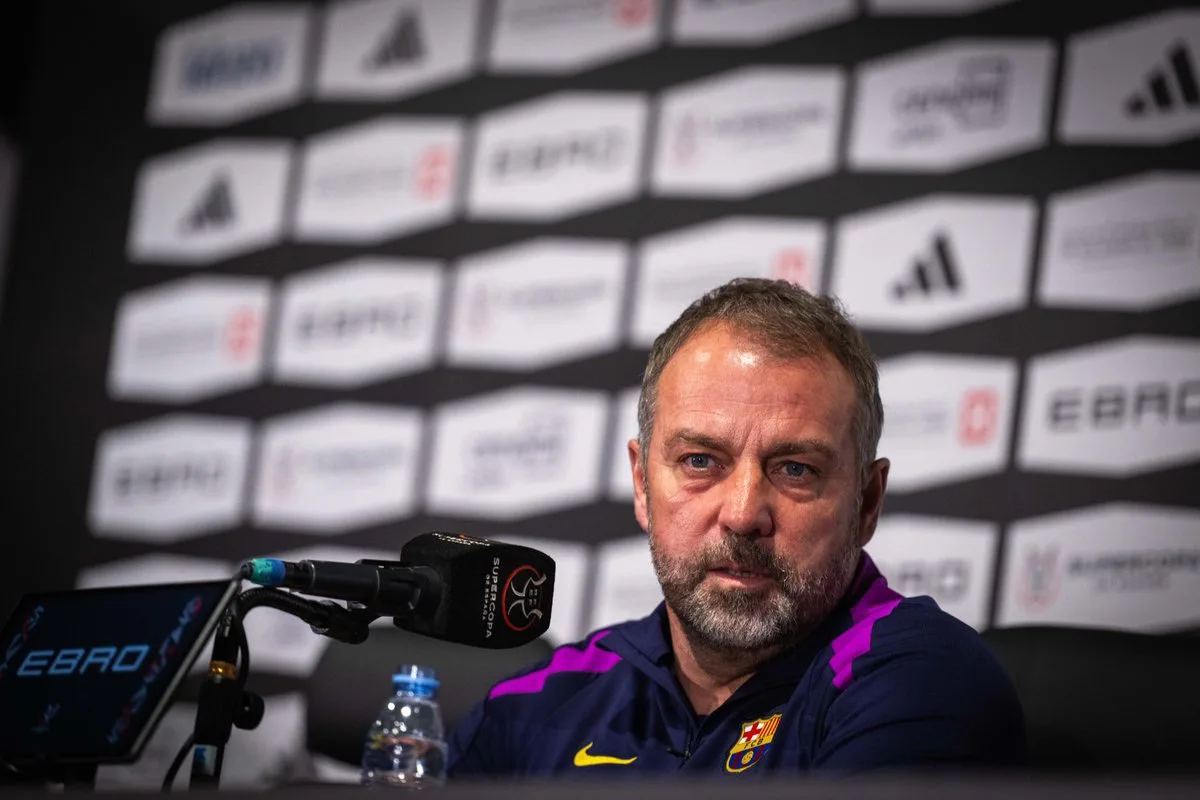 Ο Φλικ αποθεώνει τον Μπαπέ πριν τον τελικό