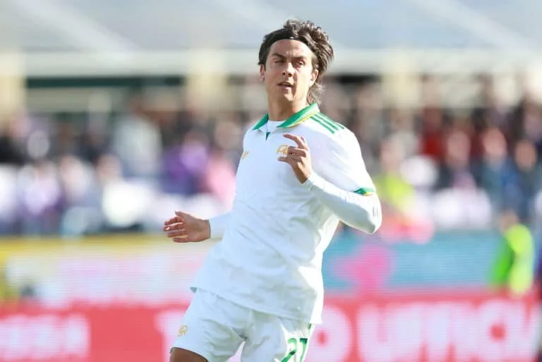 Η Μπόκα Τζούνιορς επιμένει για τον Ντιμπάλα