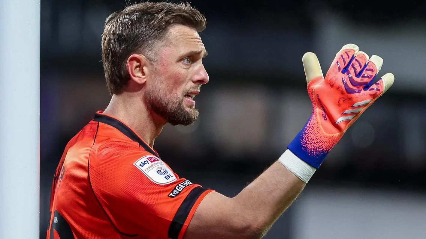 Ο Μπεν Χάμερ ανανεώνει με την ΚΠΡ