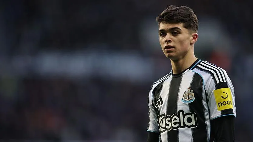 Ο Λιούις Μάιλι εντυπωσιάζει με την ωριμότητά του