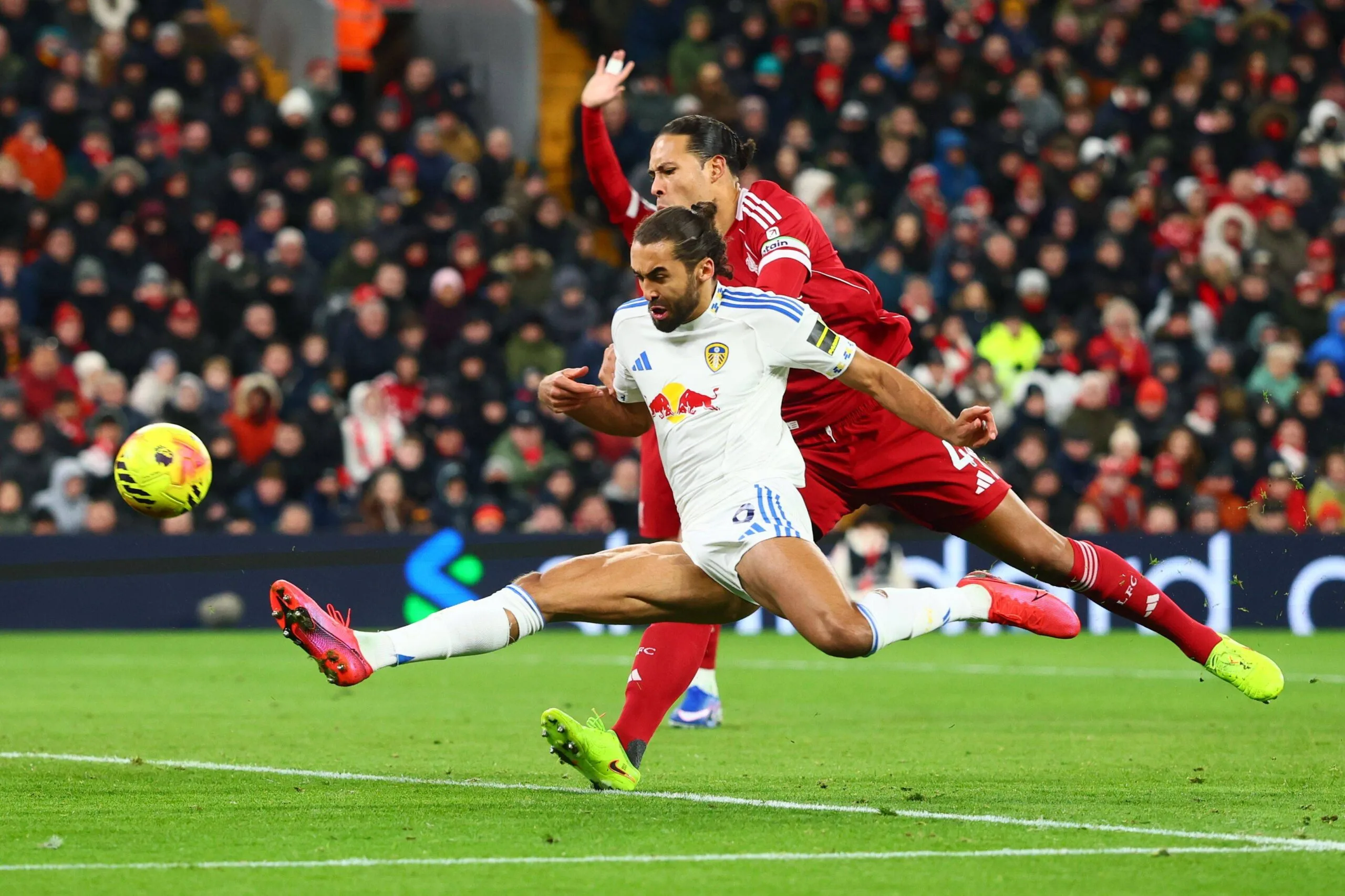 Λίβερπουλ: Κυριαρχία χωρίς ουσία απέναντι στη Λιντς