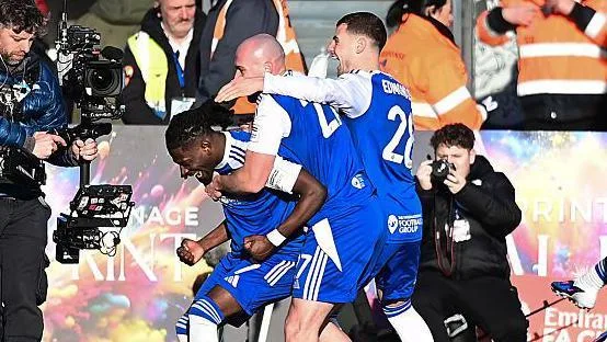 Η Μακλσφιλντ υποδέχεται την Μπρέντφορντ στον τέταρτο γύρο του Κυπέλλου Αγγλίας