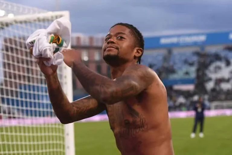 Η Ρόμα Εξετάζει την Πρόωρη Λήξη του Δανεισμού του Λέον Μπέιλι